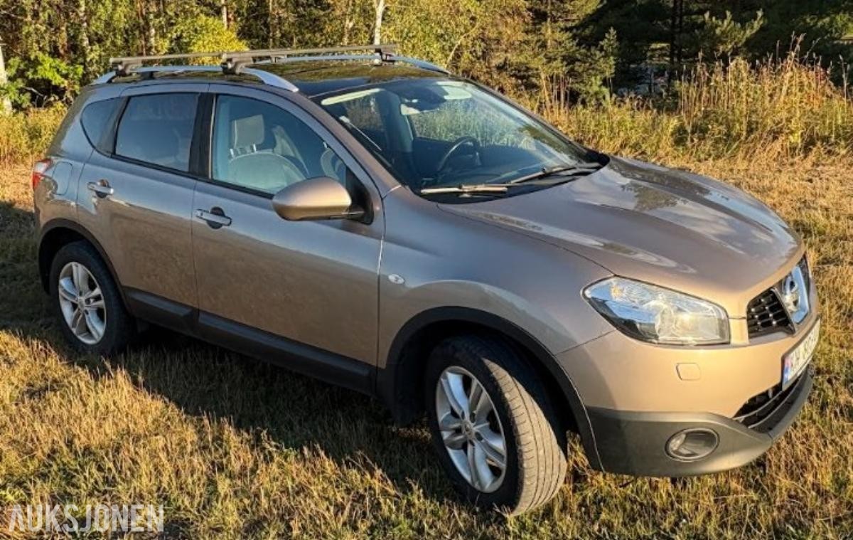 2011 Nissan Qashqai 1.6 131hk Diesel 4x4 Manuell Tekna Hengerfeste Ryggekamera